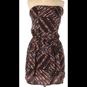 *MOVING SALE* Billabong Casual Strapless Dress
